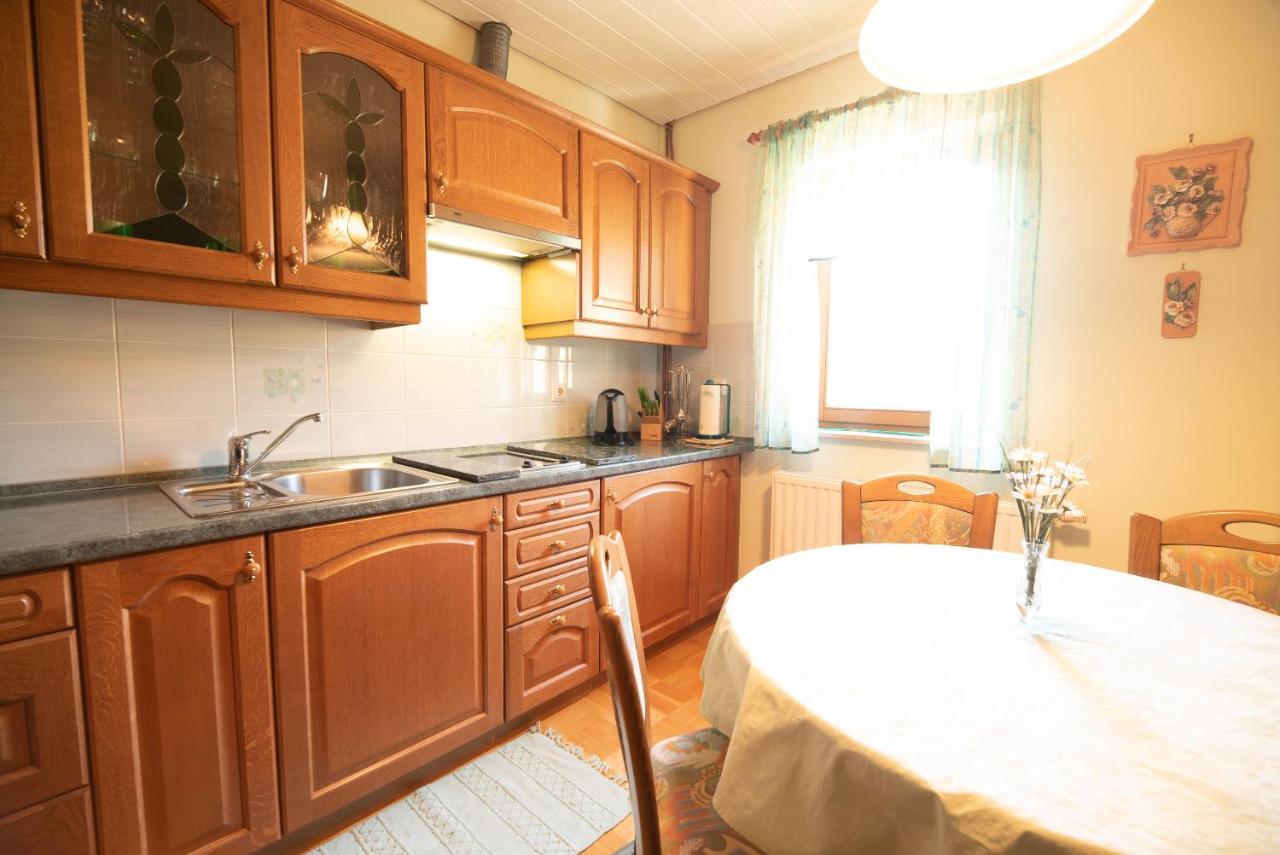 Homestay Kocka Zgornje Jezersko Exterior photo